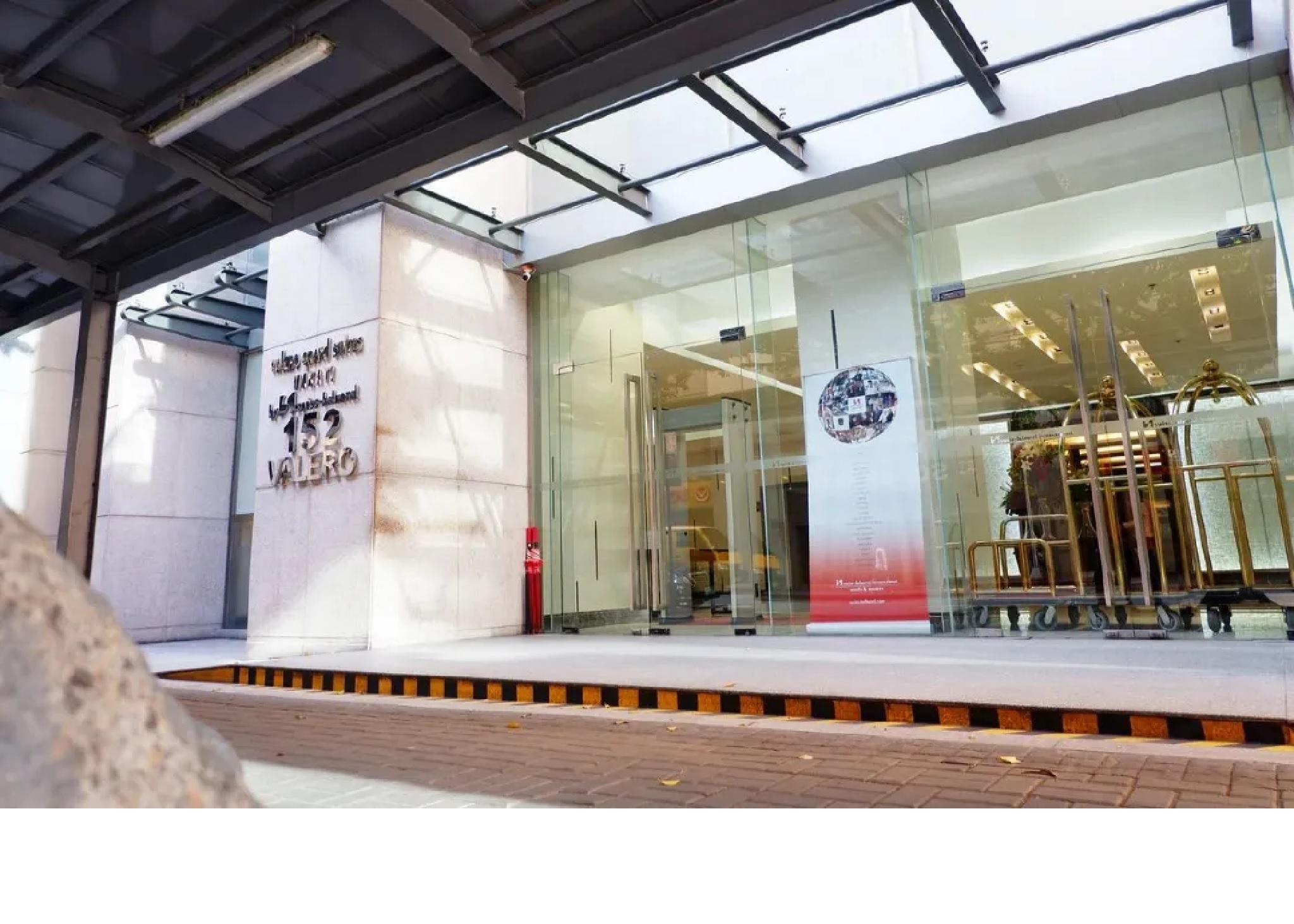 Valero Grand Suites By Swiss-Belhotel Makati City Exterior photo