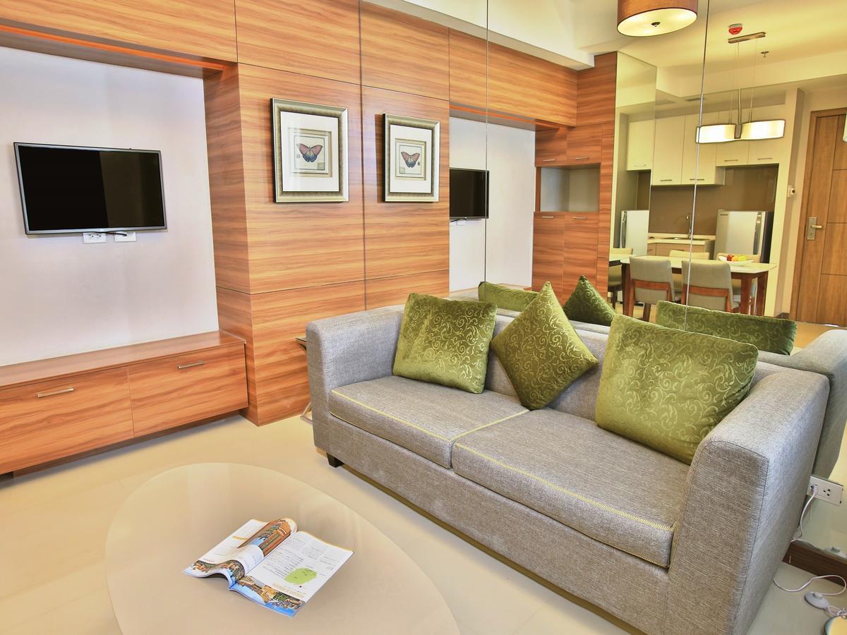 Valero Grand Suites By Swiss-Belhotel Makati City Exterior photo