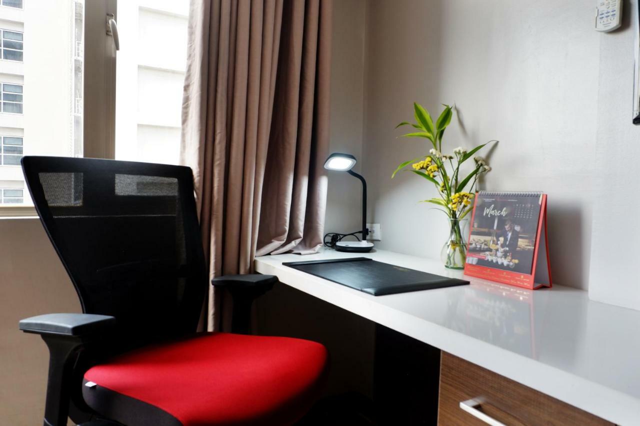 Valero Grand Suites By Swiss-Belhotel Makati City Exterior photo